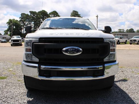 Used 2020 Ford F250 XL w/ Power Equipment Group AWD/4WD image 4
