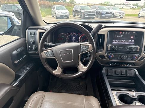 Used 2016 GMC Sierra 1500 Denali w/ Enhanced Driver Alert Package AWD/4WD image 12