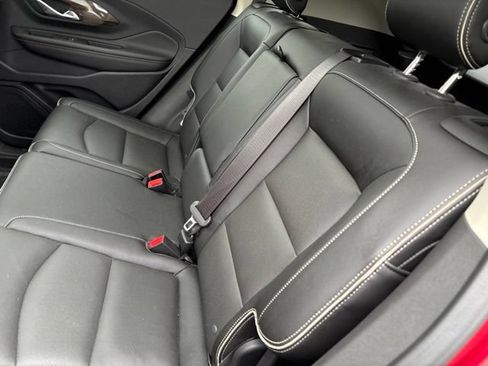 Used 2019 GMC Terrain Denali w/ Advanced Safety Package AWD/4WD image 9