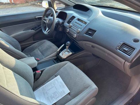 Used 2010 Honda Civic LX image 15
