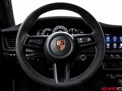 Used 2026 Porsche 911 GT3 RWD image 31