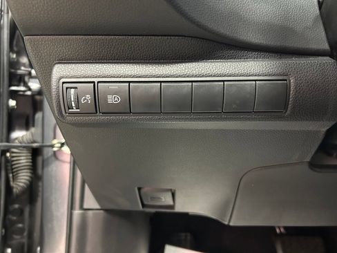 Used 2024 Toyota Corolla XSE FWD image 14