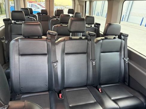 Used 2023 Ford Transit 350 XL RWD image 6