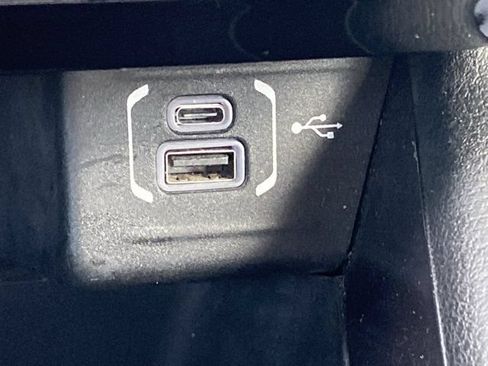 Used 2022 Jeep Compass Latitude FWD image 22