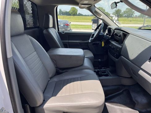 Used 2008 Dodge Ram 5500 Truck 4x4 Regular Cab image 9