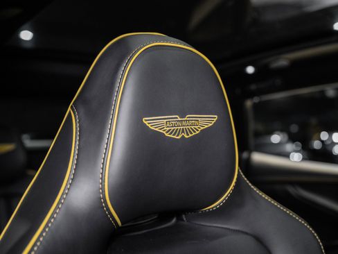 Used 2025 Aston Martin DBX 707 image 5