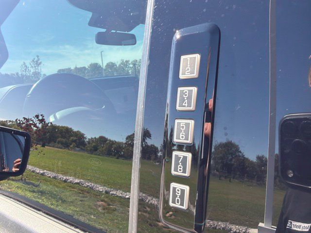 Used 2024 Ford F150 Raptor AWD/4WD image 21