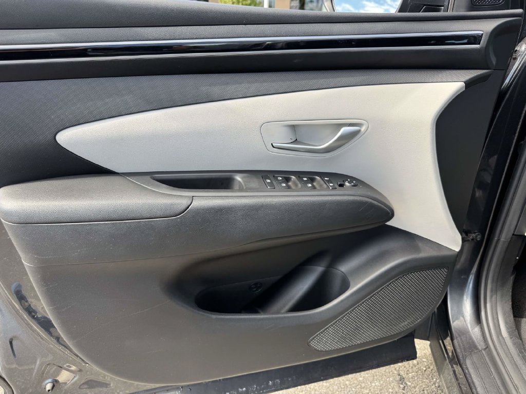 Used 2024 Hyundai Tucson SE AWD/4WD image 17