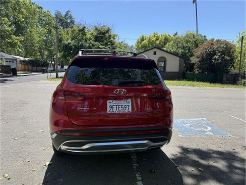 Used 2022 Hyundai Santa Fe SEL w/ Convenience + Premium Package AWD/4WD image 4