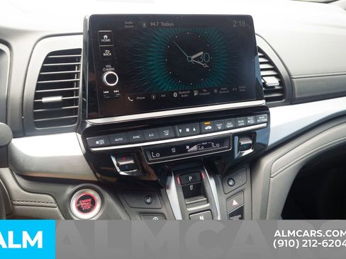 Used 2025 Honda Odyssey Sport-L image 26