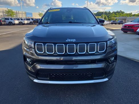 Used 2022 Jeep Compass Limited AWD/4WD image 3