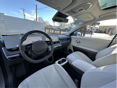 Used 2023 Hyundai Ioniq 5 Limited image 2