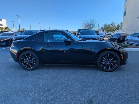 Used 2024 MAZDA MX-5 Miata RF Grand Touring image 2