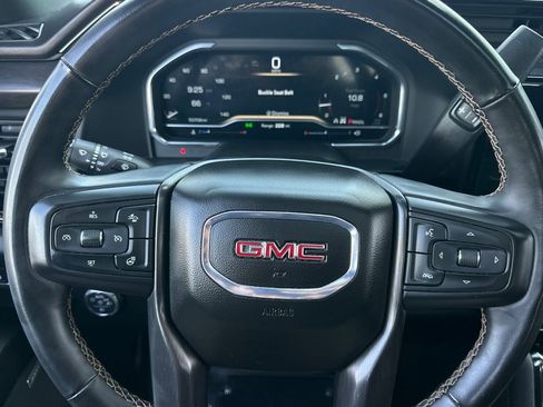 Used 2024 GMC Sierra 2500 AT4 w/ AT4 Premium Plus Package AWD/4WD image 31
