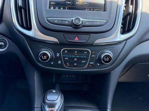 Used 2019 Chevrolet Equinox LT AWD/4WD image 14