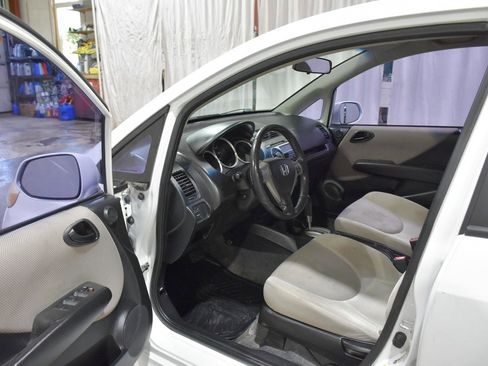 Used 2007 Honda Fit Sport image 10