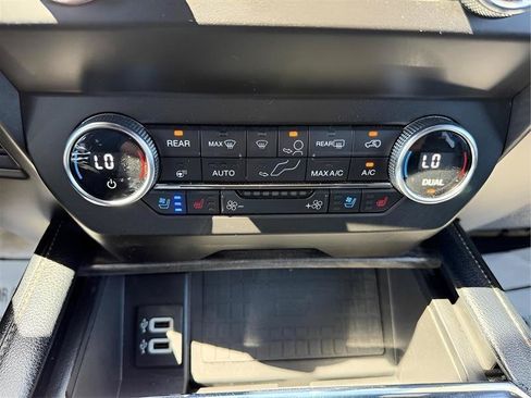 Used 2019 Ford Expedition Max Limited AWD/4WD image 48
