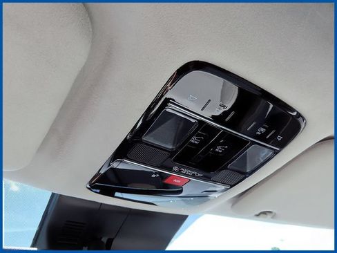 Used 2025 Hyundai Santa Fe Calligraphy AWD/4WD image 21