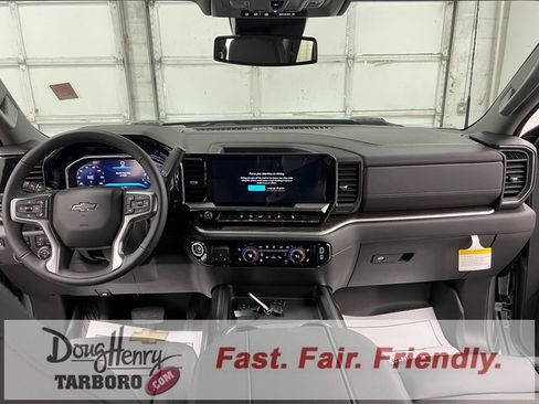 New 2026 Chevrolet Silverado 2500 LT image 18