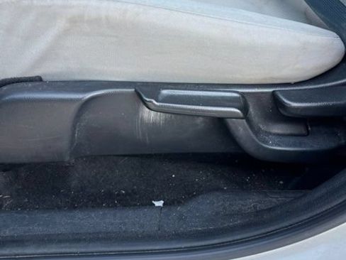 Used 2021 Honda HR-V LX image 11