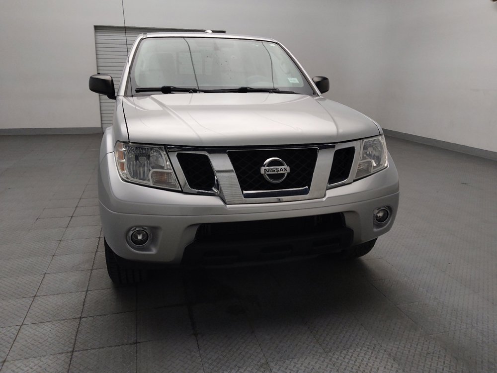 Used 2015 Nissan Frontier SV w/ SV Value Truck Package AWD/4WD image 14