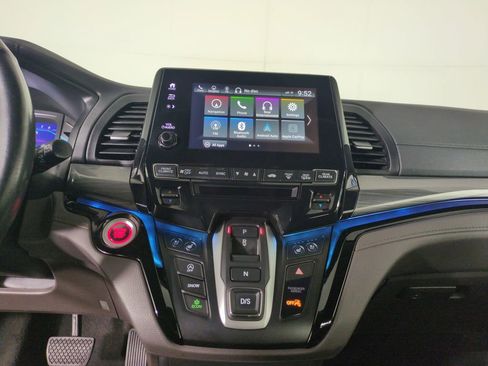 Certified 2024 Honda Odyssey Elite image 18