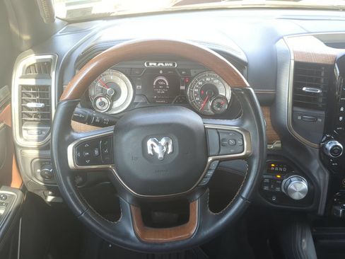 Used 2021 RAM 1500 Limited AWD/4WD image 26