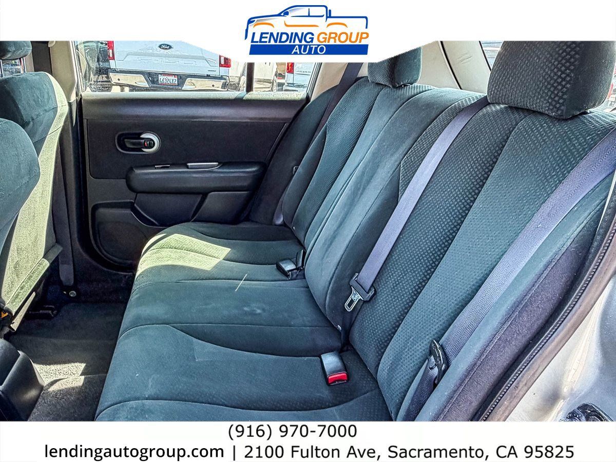 Used 2012 Nissan Versa 1.8 S w/ Plus Pkg FWD image 15