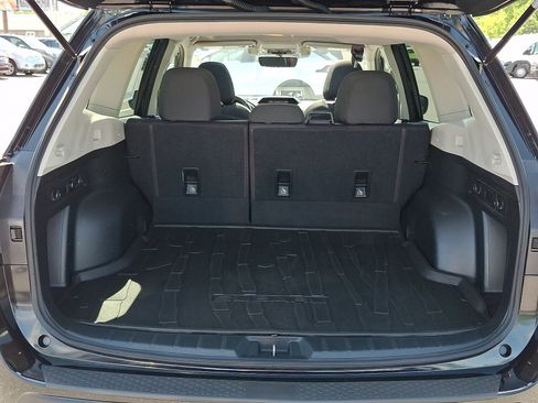 Used 2020 Subaru Forester Premium AWD/4WD image 29