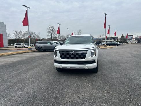 New 2026 Nissan Armada SV image 9