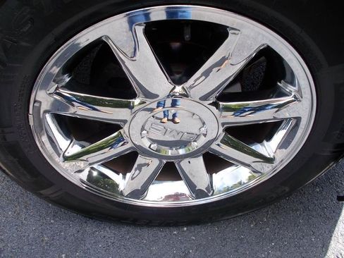 Used 2012 GMC Yukon XL Denali AWD/4WD image 17