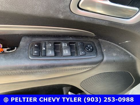 Used 2019 Dodge Durango SXT image 10