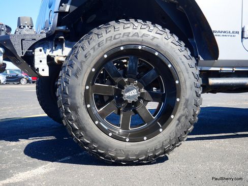 Used 2015 Jeep Wrangler Unlimited Sport image 15