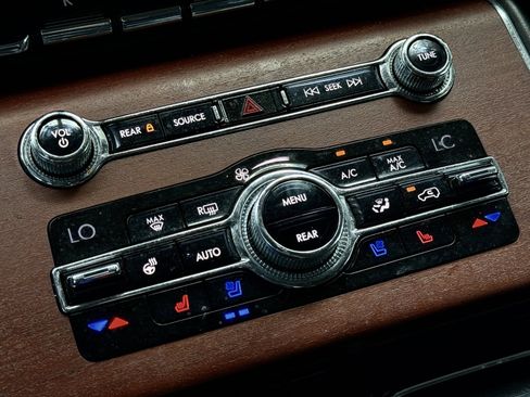 Used 2020 Lincoln Aviator Reserve w/ Elements Package Plus image 31