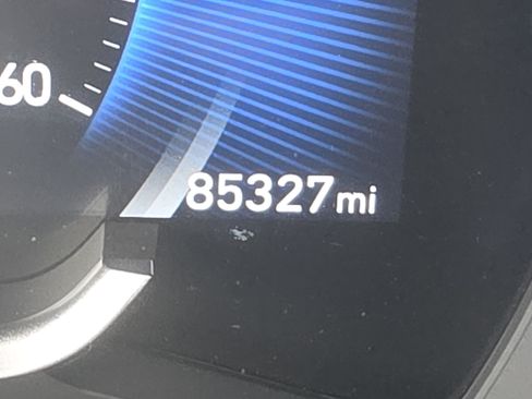 Used 2019 Hyundai Santa Fe Limited FWD image 18