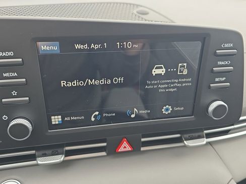 New 2026 Hyundai Elantra Sport FWD image 16
