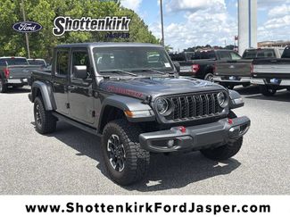 Used 2024 Jeep Gladiator Rubicon w/ Technology Group AWD/4WD video 1