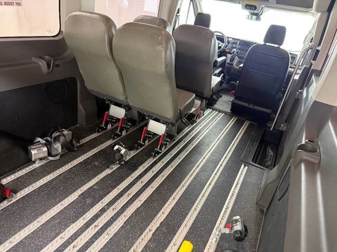 Used 2020 Ford Transit 350 XL RWD image 36