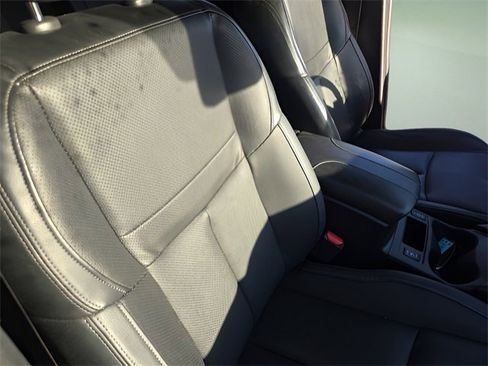 Used 2022 Nissan Rogue Sport SL image 28