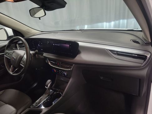 Used 2025 Buick Encore GX Preferred FWD image 22