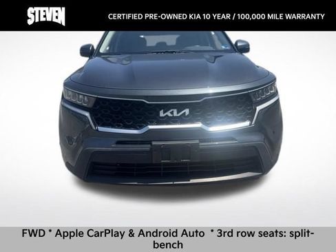 Used 2022 Kia Sorento LX FWD image 2