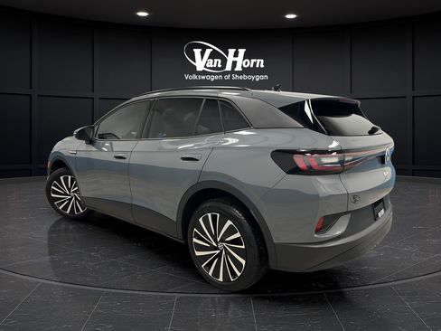 Used 2025 Volkswagen ID.4 Pro AWD/4WD image 5