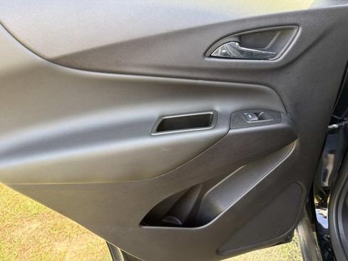 Used 2024 Chevrolet Equinox LT AWD/4WD image 20