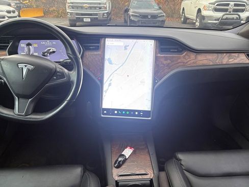 Used 2020 Tesla Model S Long Range Plus image 15