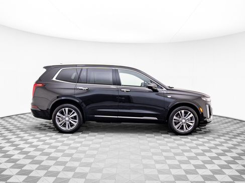 New 2025 Cadillac XT6 Premium Luxury image 8