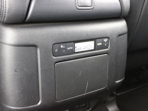 Used 2023 Nissan Armada SL w/ Midnight Edition Package image 32