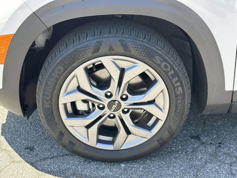 Used 2024 Kia Seltos S AWD/4WD image 10