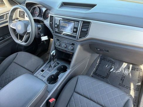 Used 2020 Volkswagen Atlas Cross Sport S image 13