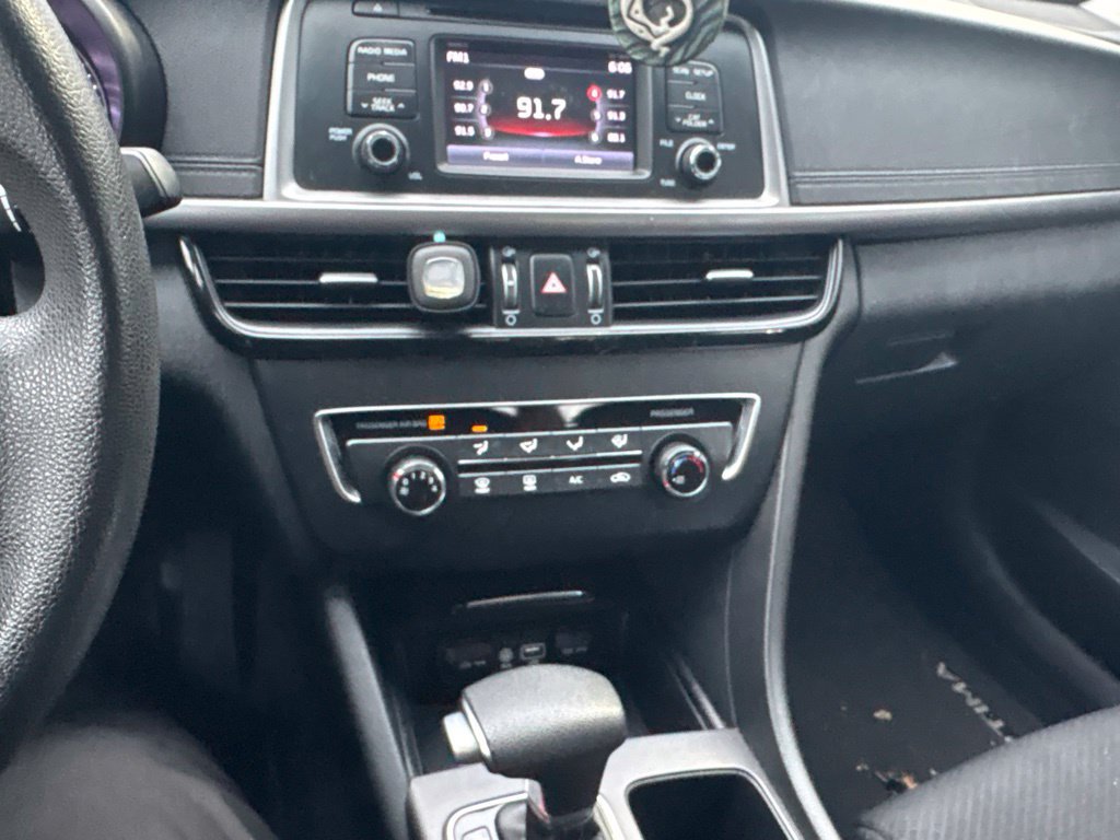 Used 2017 Kia Optima LX FWD image 7