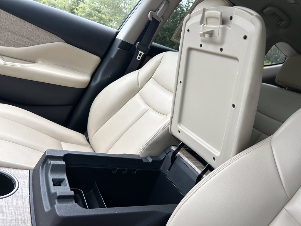 Used 2022 Nissan Murano SV FWD image 37